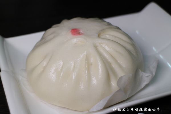 鑽石南瓜糕：北投石牌商城巷弄裡的得獎美食『鑽石南瓜糕』手工造型饅頭/包子/阿財鍋貼旁/宅配美食/捷運石牌站