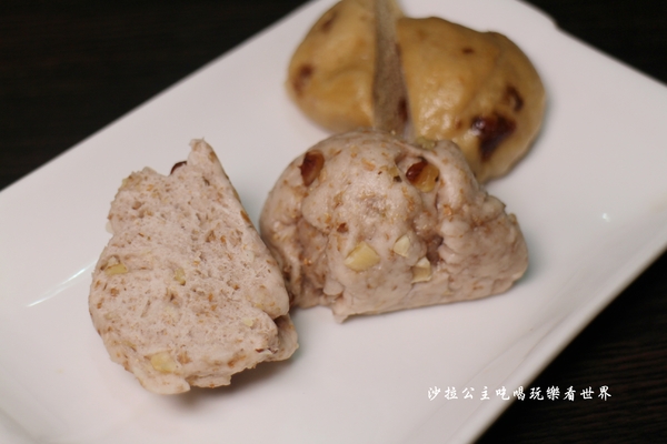 鑽石南瓜糕：北投石牌商城巷弄裡的得獎美食『鑽石南瓜糕』手工造型饅頭/包子/阿財鍋貼旁/宅配美食/捷運石牌站