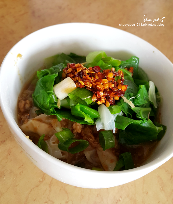 忠記麵店:【小吃麵攤】70年老店 忠記麵店 in大龍夜市商圈