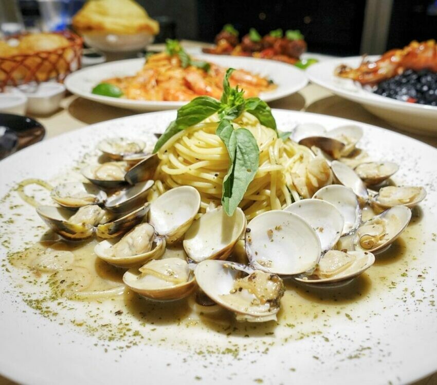 新竹縣竹北市新竹餐廳推薦｜特選13 家異國特色料理美食餐廳，今天想吃《日式、泰式、韓式還是歐陸料理》呢？