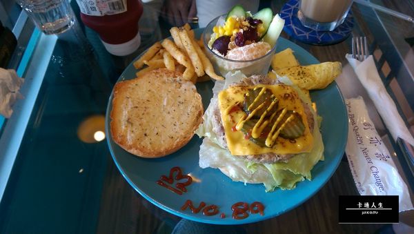 No.89 brunch:【高雄/食﹡苓雅】鄰近高雄市政府.微地雷文.No.89 brunch