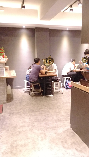 初牛(公館店)：台北公館 初牛 厚切牛排丼 味增湯喝到飽  吃丼飯的好選擇