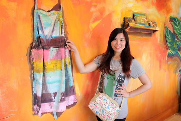 優雅農夫藝文農場：【台南後壁景點】優雅農夫藝文農場~優雅的巨形農夫守護著這塊園地，大家愛的吉米、樹屋、巨形椅、當鞦韆及沙坑，都很適合親子一起過來，情境式美拍場景多到拍不完