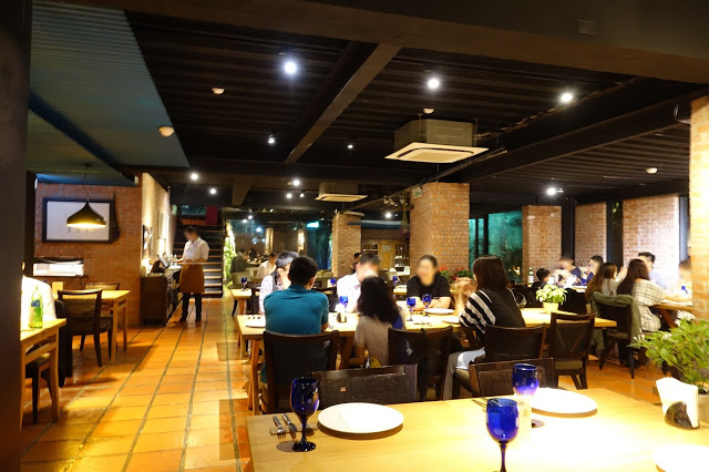 [食記] 新竹 波諾義大利料理 Buono Bella Italian Restaurant。西西里漁夫海鮮茄汁義大利麵、夏威夷披薩! 令人驚豔的義大利料理!