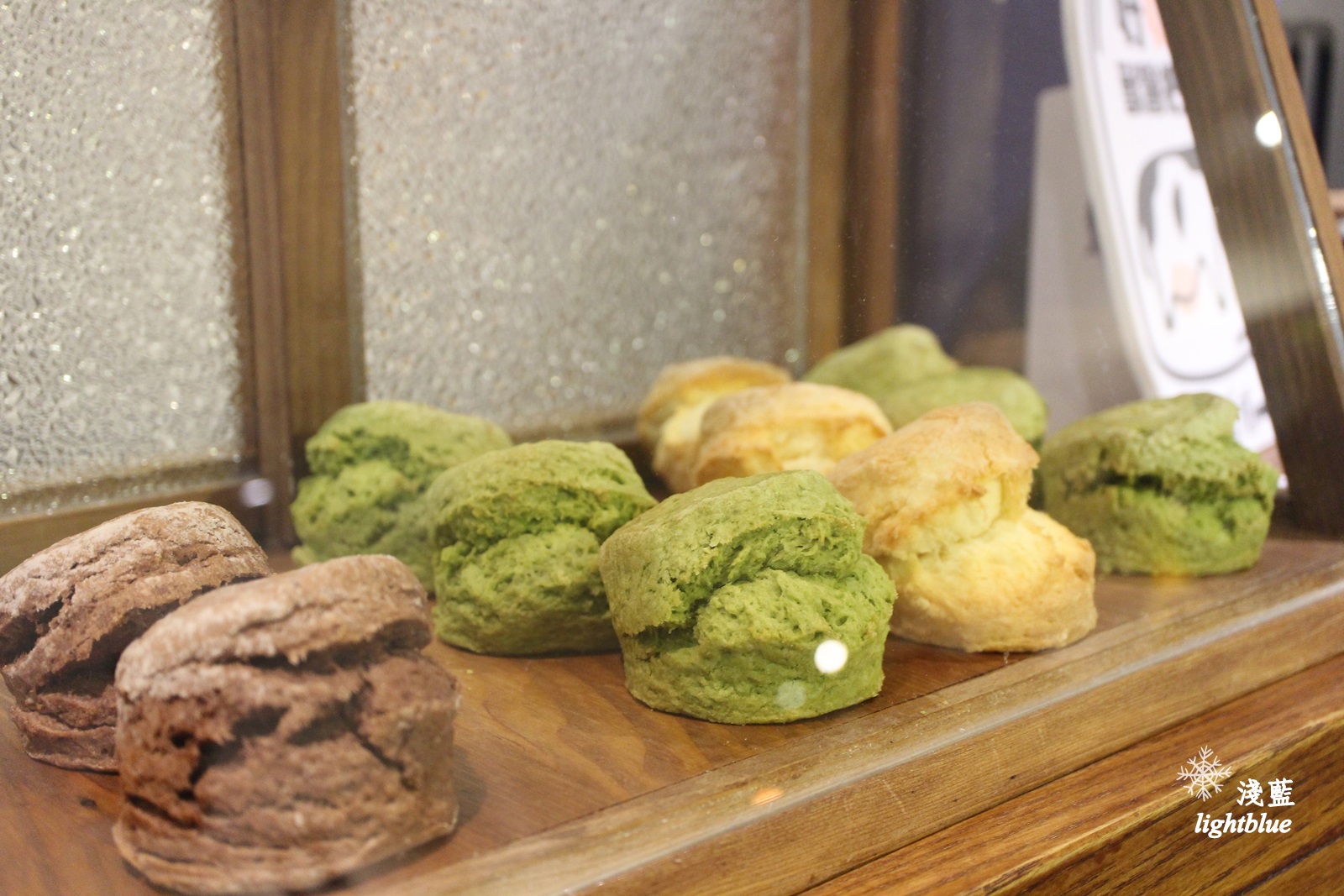 台中美食：淺藍 × 冰田ガリガリ～有小山園抹茶冰和抹茶司康的抹茶控愛店