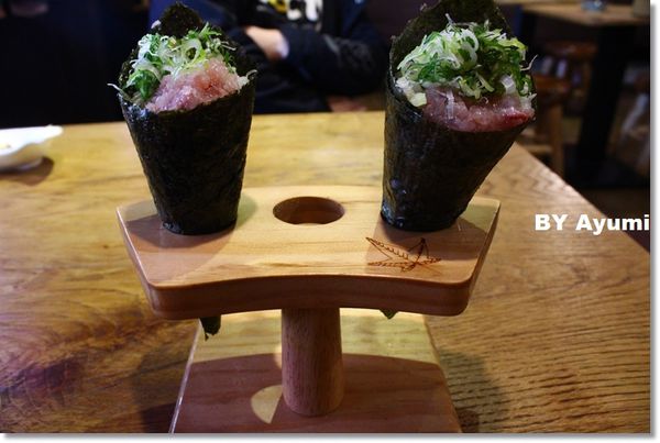 七十六居 居酒屋：[食記]蘆洲深夜食堂七十六居 居酒屋~推薦周末日本直送海鮮的午間套餐、創意日式料理