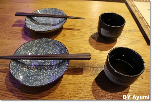 七十六居 居酒屋：[食記]蘆洲深夜食堂七十六居 居酒屋~推薦周末日本直送海鮮的午間套餐、創意日式料理