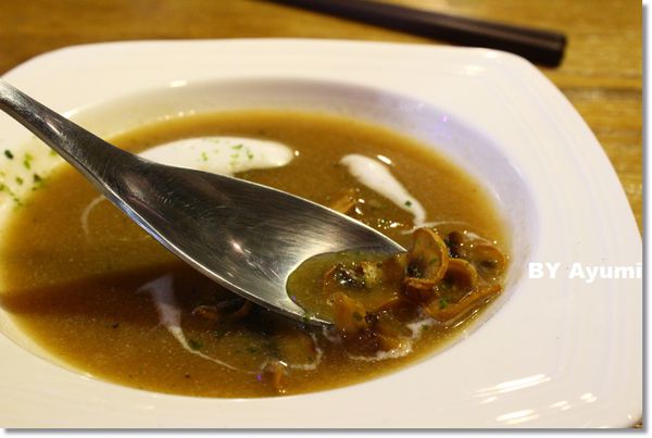 七十六居 居酒屋：[食記]蘆洲深夜食堂七十六居 居酒屋~推薦周末日本直送海鮮的午間套餐、創意日式料理