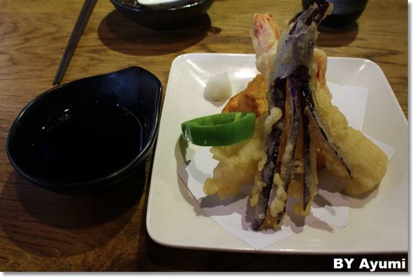 七十六居 居酒屋：[食記]蘆洲深夜食堂七十六居 居酒屋~推薦周末日本直送海鮮的午間套餐、創意日式料理