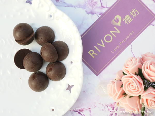 Rivon禮坊(中山店)：喜餅推薦│禮坊RIVON〃新法式手工喜餅禮盒，一個人吃也不會膩的喜餅！浪漫紫色大理石紋搭配燙金禮盒