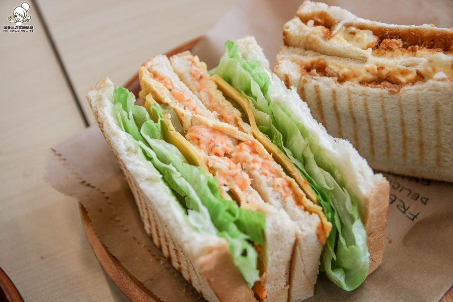 早安公雞 早餐 高雄美食 高雄必吃 早午餐 老麵 老麵糰 學生 校園美食