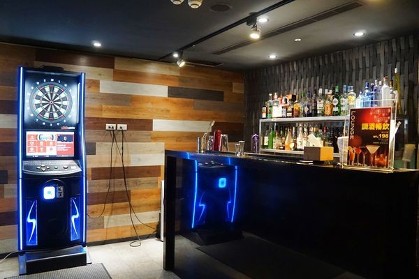 飛鏢機1.jpg 飛鏢機1.jpg