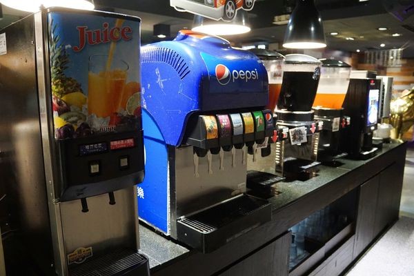 自助吧2.jpg 自助吧2.jpg