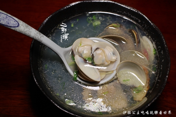 二郭頭居酒屋：南港美食/日式居酒屋/宵夜/串燒『二郭頭串燒居酒屋』捷運昆陽站