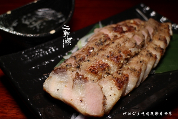 二郭頭居酒屋：南港美食/日式居酒屋/宵夜/串燒『二郭頭串燒居酒屋』捷運昆陽站