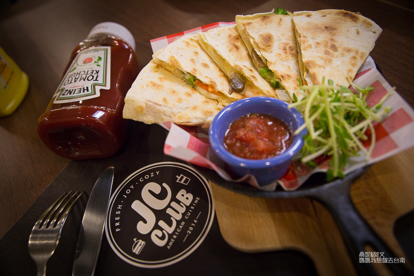 1061004 (1018 - 46).JPG