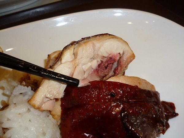 了凡香港油雞飯麵：只要百元,就能享用米其林美食-了凡香港油雞飯麵体驗心得