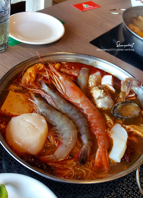 先精緻日式火鍋:【涮涮鍋】不添加味素味精的先精緻日式火鍋 in台北林口