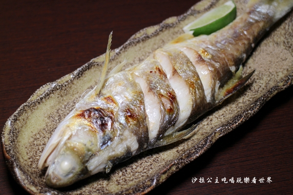 台北リ味館/原味館：東區.市民大道新開幕海鮮燒烤『台北リ味館/原味館』現烤鮮蚵/泰國蝦/199元生啤喝到飽/宵夜/有包廂/捷運忠孝復興站