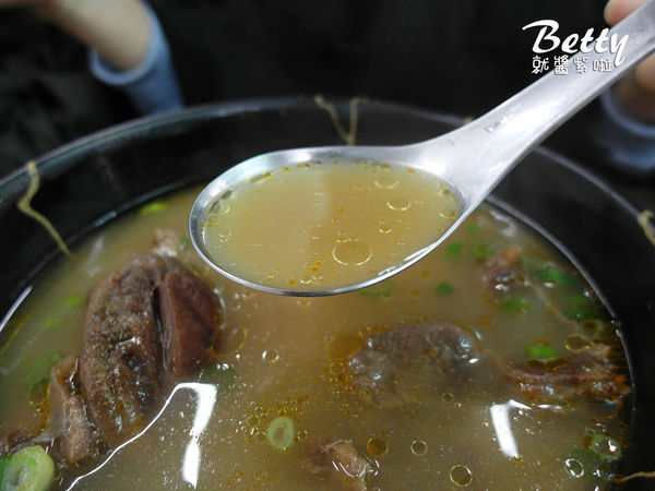20190309阿忠牛肉麵 (24).jpg