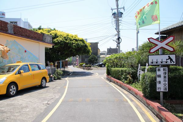 槺榔驛竹塹古輕便車：【新竹景點】新竹市槺榔驛竹塹古輕便車/康樂社區/搭乘快樂號的古輕便車/都市小火車輕旅行