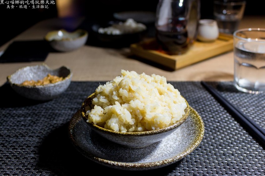 高雄左營︱星洲火鍋．膳聚　時尚浪漫，新加坡夜店風精緻火鍋！