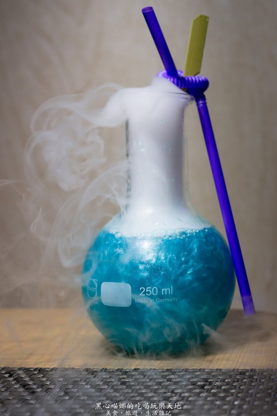 高雄左營︱星洲火鍋．膳聚　時尚浪漫，新加坡夜店風精緻火鍋！