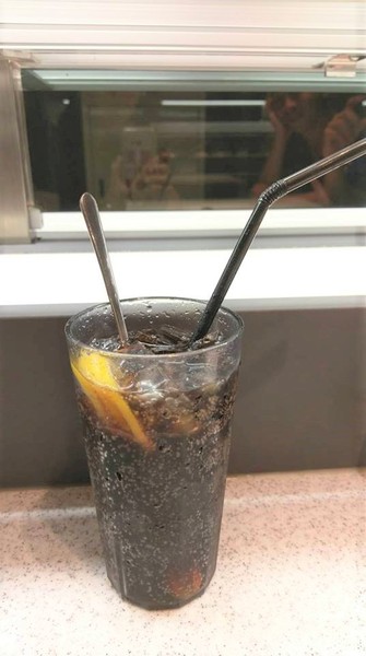 点心道(西門店)：点心道 / 西門店-捷運西門町周邊的港式料理  用新幹線出餐真的太吸睛啦  最近還有推出不少活動喔!!