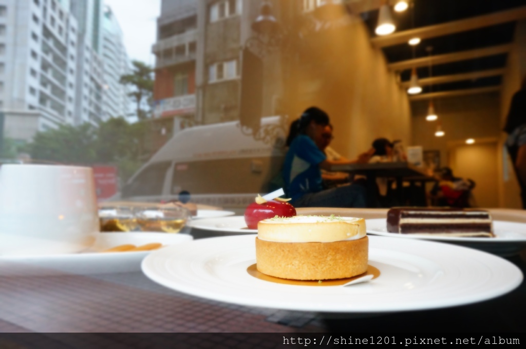 HERZMOMENT笛瑟甜點工坊 信義區永春站下午茶.蛋糕