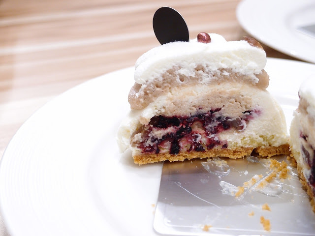 台北 笛瑟 HERZMOMENT 永春站 甜點推薦 法式甜點 灰色 巧克力 太妃糖焦糖 、栗栗 栗子 黑醋栗