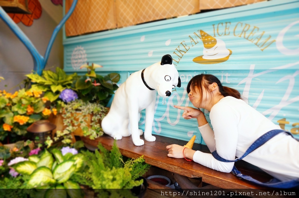 瑞芳九份美食 Lick Lick ice cream 利克商號.夢幻冰淇淋專車等你來打卡