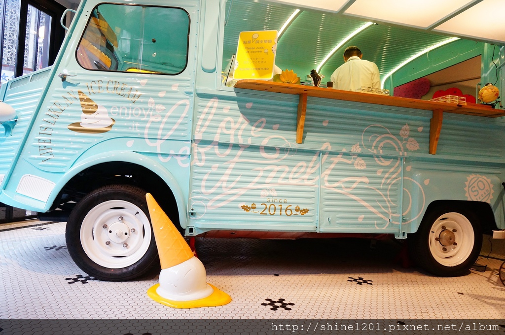 瑞芳九份美食 Lick Lick ice cream 利克商號.夢幻冰淇淋專車等你來打卡