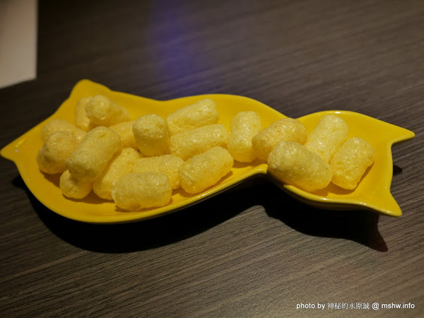 水貨：【食記】台中夜店風-水貨-真的炭火烤魚-台灣一號店-Seahood charcal grilled fish@南屯公益公園 : 傳說中的諸葛烤魚？ 類似壽喜燒作法的川味料理!