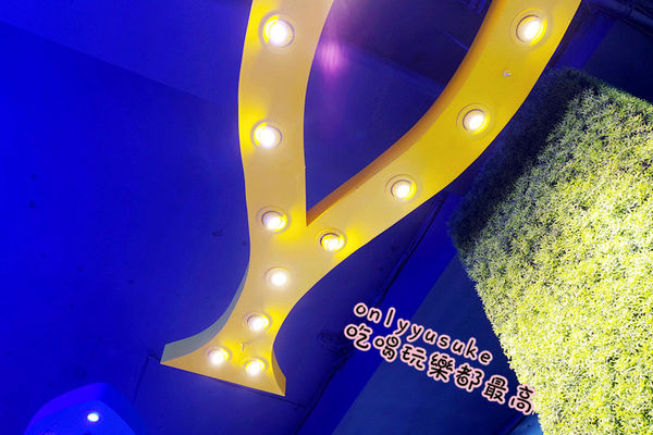 （FoOd台中)♥【水貨】來自上海超特別的魚肉饗宴，一鍋二吃，多達18種口味的美味炭火烤魚料理