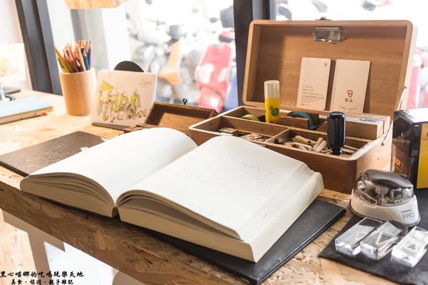 承億輕旅(高雄館)：高雄旅館︱承億輕旅Light hostel