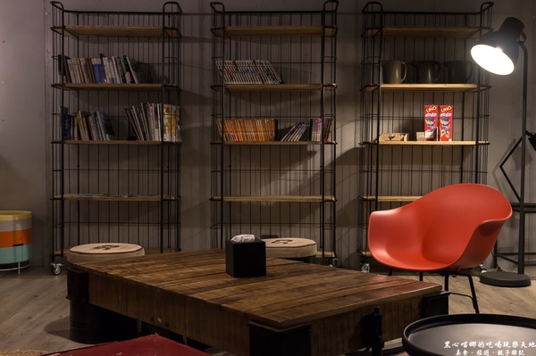 承億輕旅(高雄館)：高雄旅館︱承億輕旅Light hostel