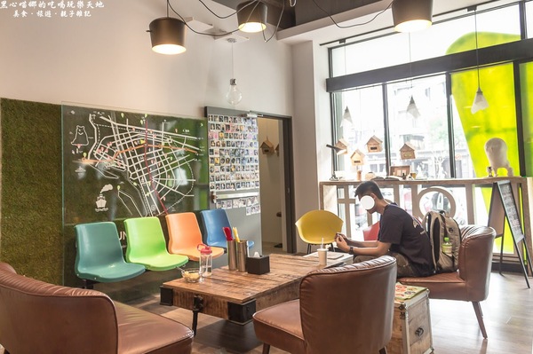 承億輕旅(高雄館)：高雄旅館︱承億輕旅Light hostel