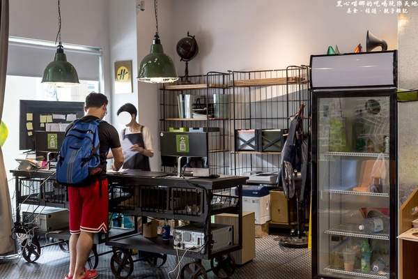 承億輕旅(高雄館)：高雄旅館︱承億輕旅Light hostel