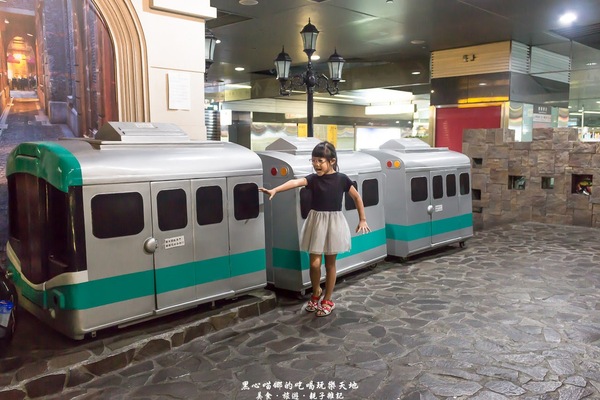 承億輕旅(高雄館)：高雄旅館︱承億輕旅Light hostel