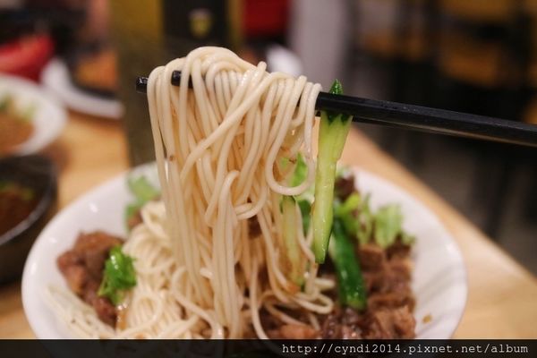 IMG_3376.JPG IMG_3376.JPG