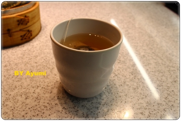 点心道(西門店)：[食記]師承香港名店、正宗港式點心【点心道/西門】-新幹線送餐好吸睛、可愛極了！