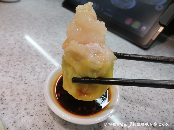 【西門町美食】爭鮮旗下港式飲茶-点心道(西門店)。正宗港式點心新幹線直送,時尚酷炫平板點餐服務