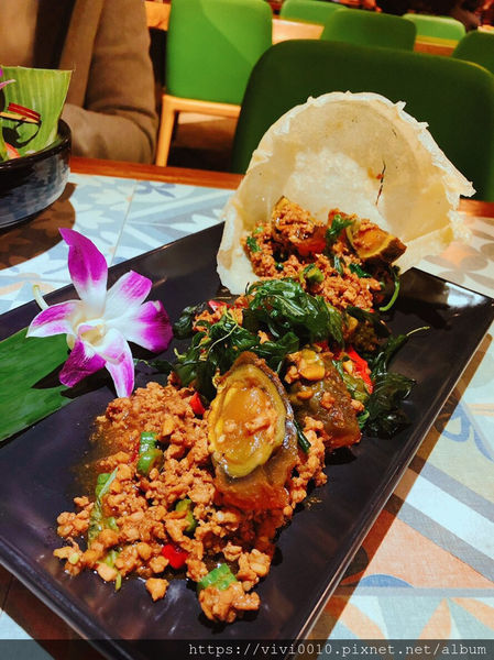 圓圓家愛吃貨-《台北東區》thai cook泰酷.泰國料理，冬季火鍋新菜單，口味道地的泰國料理，酸辣鹹香好開胃