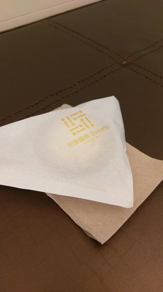 安普蕾修 Sweets CHEESE TARTE：安普蕾修 Sweets CHEESE TARTE-遠百快閃店  終於可以在台中嚐到了  還有季節限定草莓起士塔