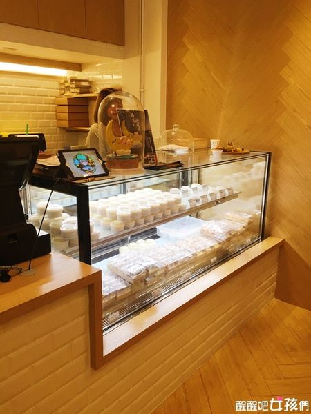 [台北美食]米爾利甜點創作母親節6吋造型蛋糕@醒醒吧女孩們