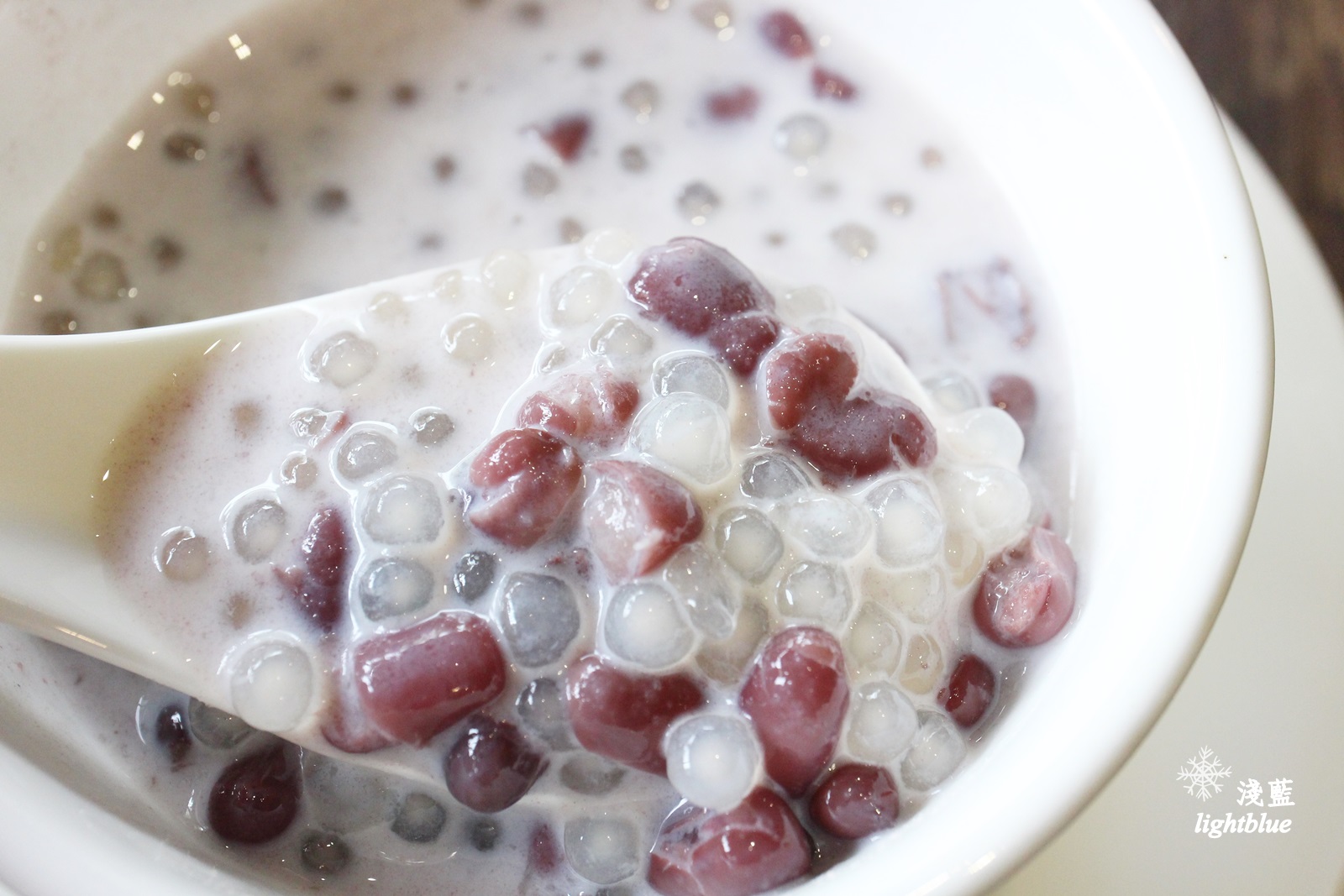 [ 雙連站‧林森北路美食 ] 淺藍 × 最牛溫體牛肉火鍋台北林森店～每日台南直送溫體牛，連海鮮蔬菜也都令人驚豔