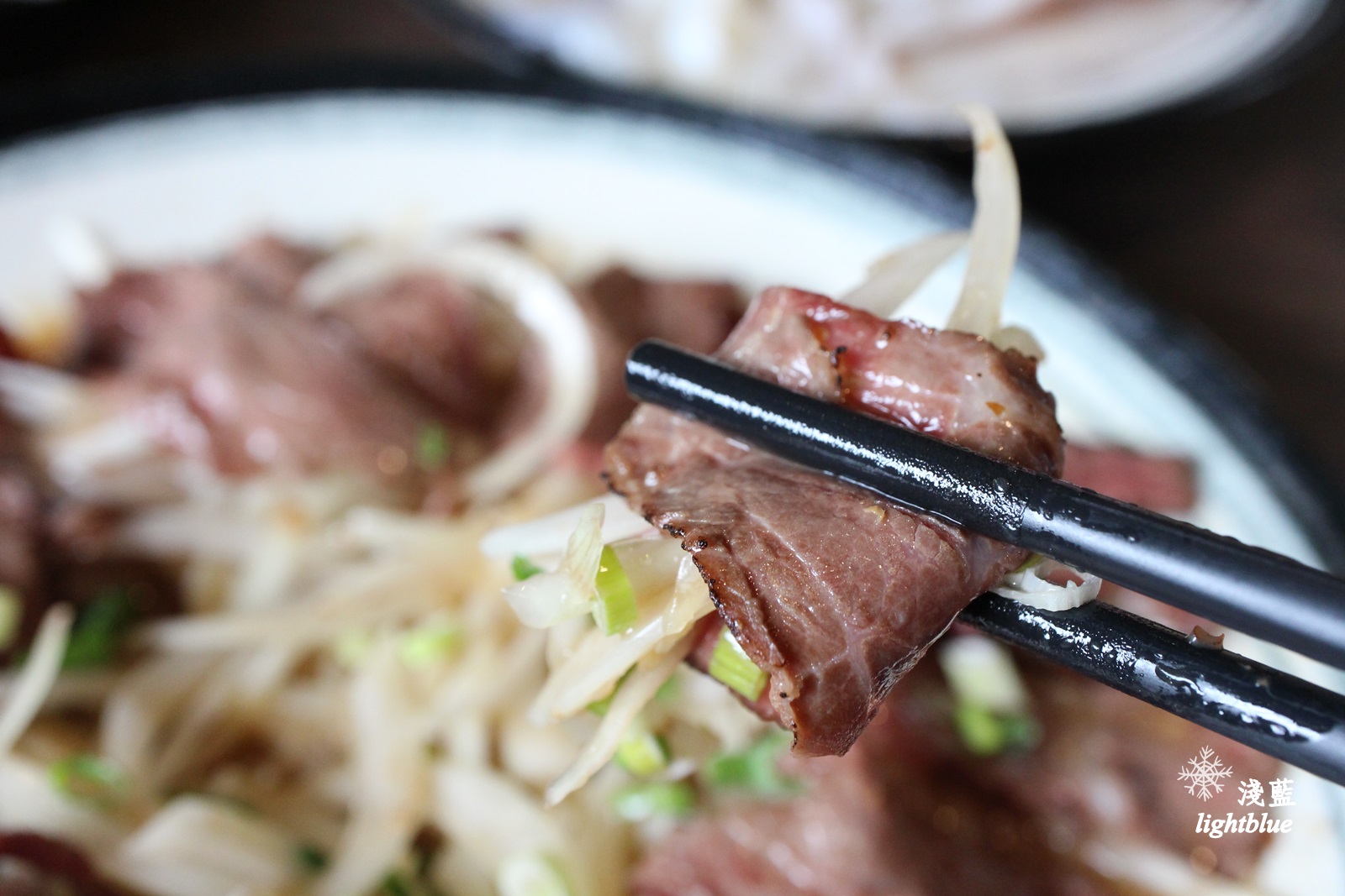 [ 雙連站‧林森北路美食 ] 淺藍 × 最牛溫體牛肉火鍋台北林森店～每日台南直送溫體牛，連海鮮蔬菜也都令人驚豔