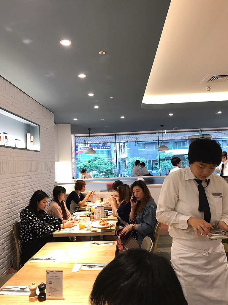 20170427_170427_0013