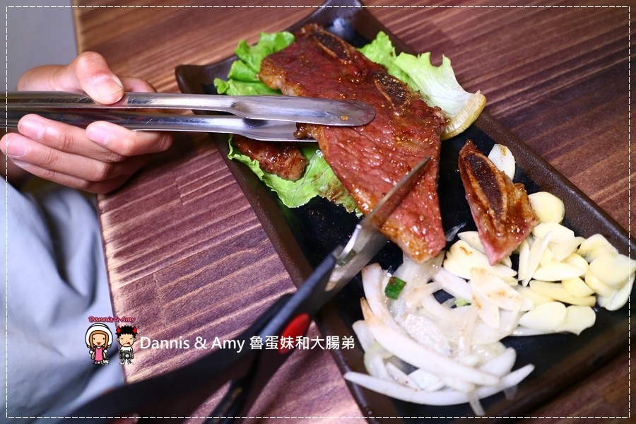 20170601《竹北開到凌晨的店》台灣壹碳烤-純木炭火串燒專門店！。現點現烤。朋友聚餐晚餐宵夜好選擇。非炸物純炭烤的串燒美食︱ （影片） (10).jpg