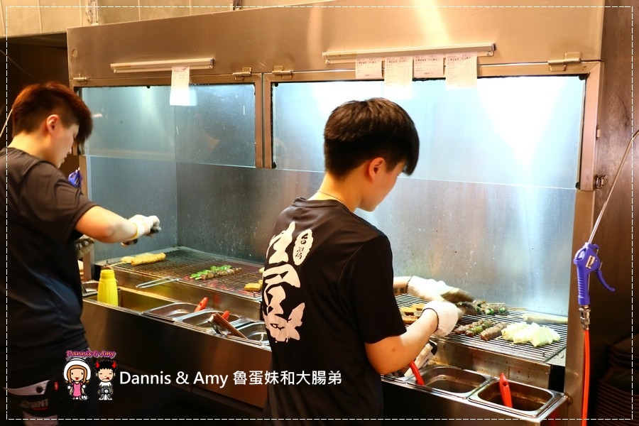 20170601《竹北開到凌晨的店》台灣壹碳烤-純木炭火串燒專門店！。現點現烤。朋友聚餐晚餐宵夜好選擇。非炸物純炭烤的串燒美食︱ （影片） (39).jpg